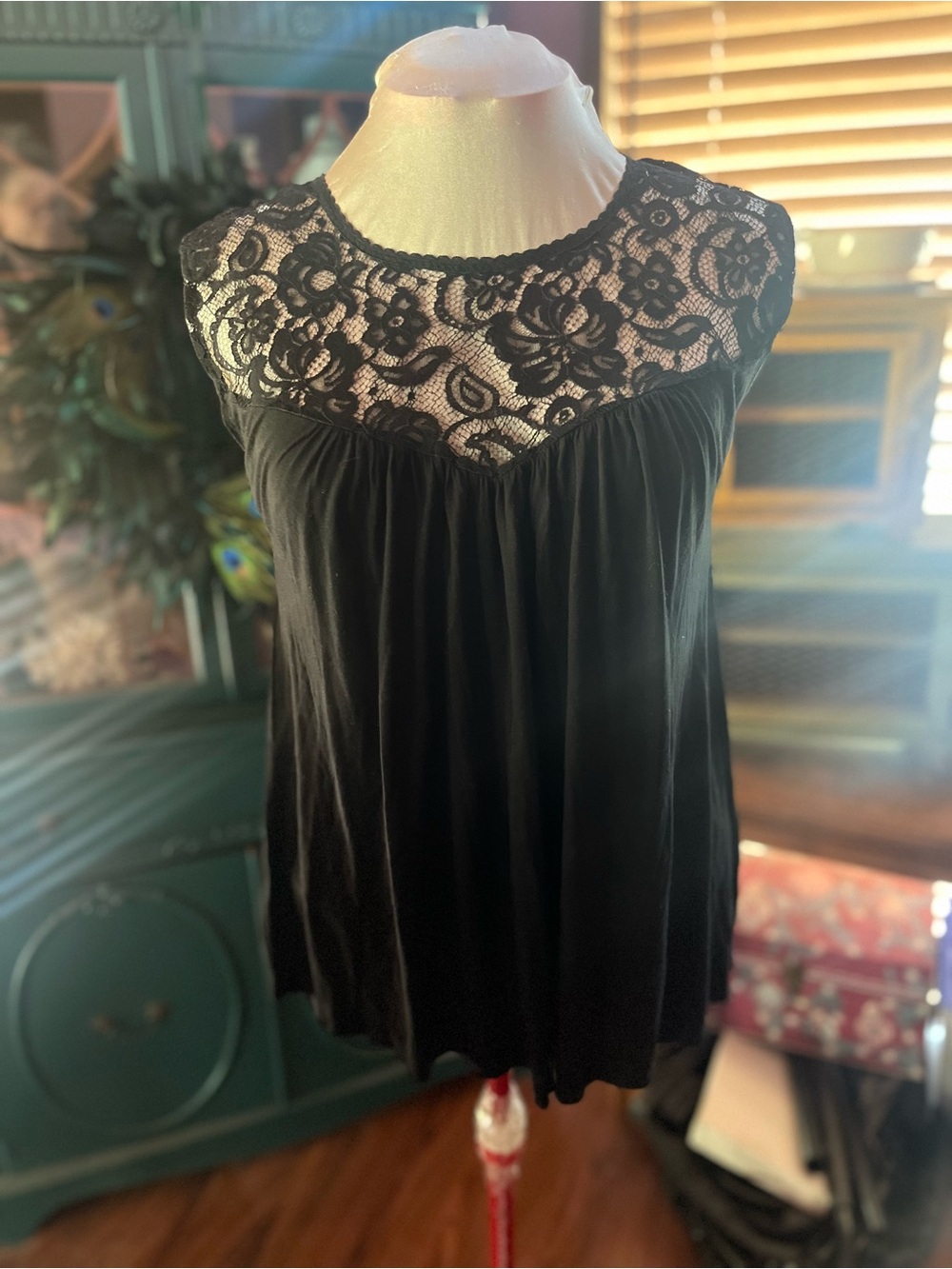 Velvet Medium Black Lace Yoke Sleeveless Women's Top